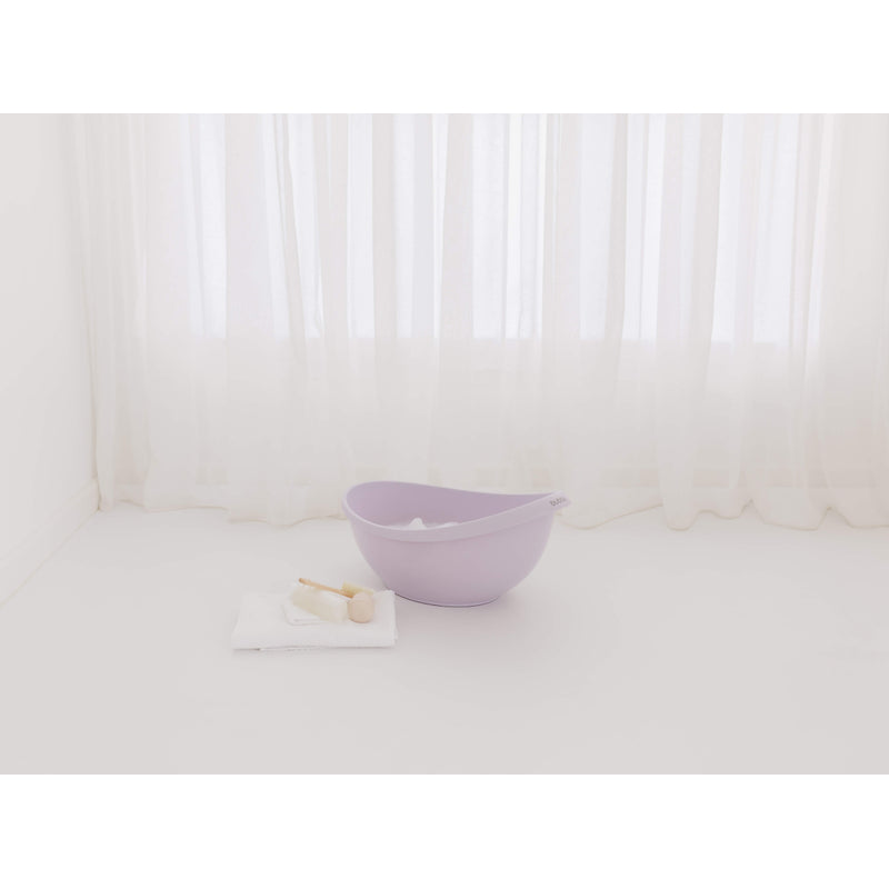 Bubble Cuddle Bath with Newborn Support Insert - Lilac