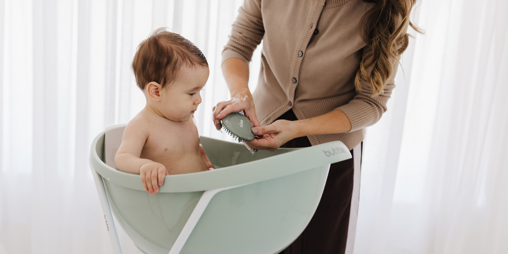 Real Parents Review: Bubble Cuddle Bath with Newborn Seat