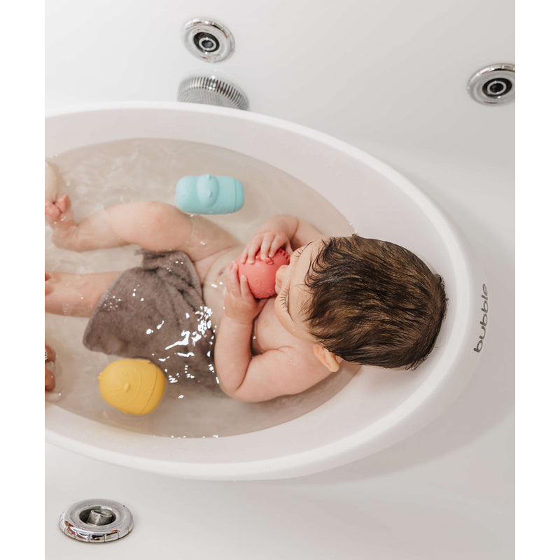 Bubble Cuddle Bath with Newborn Support Insert - White