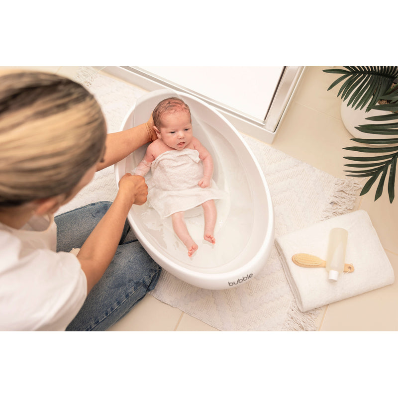 Bubble Cuddle Bath with Newborn Support Insert - White